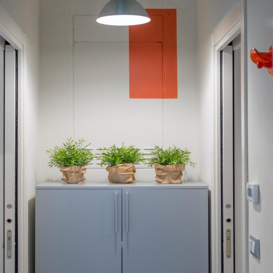 Babyaccommodation Family Sea & Box Пьетра-Лигуре Экстерьер фото