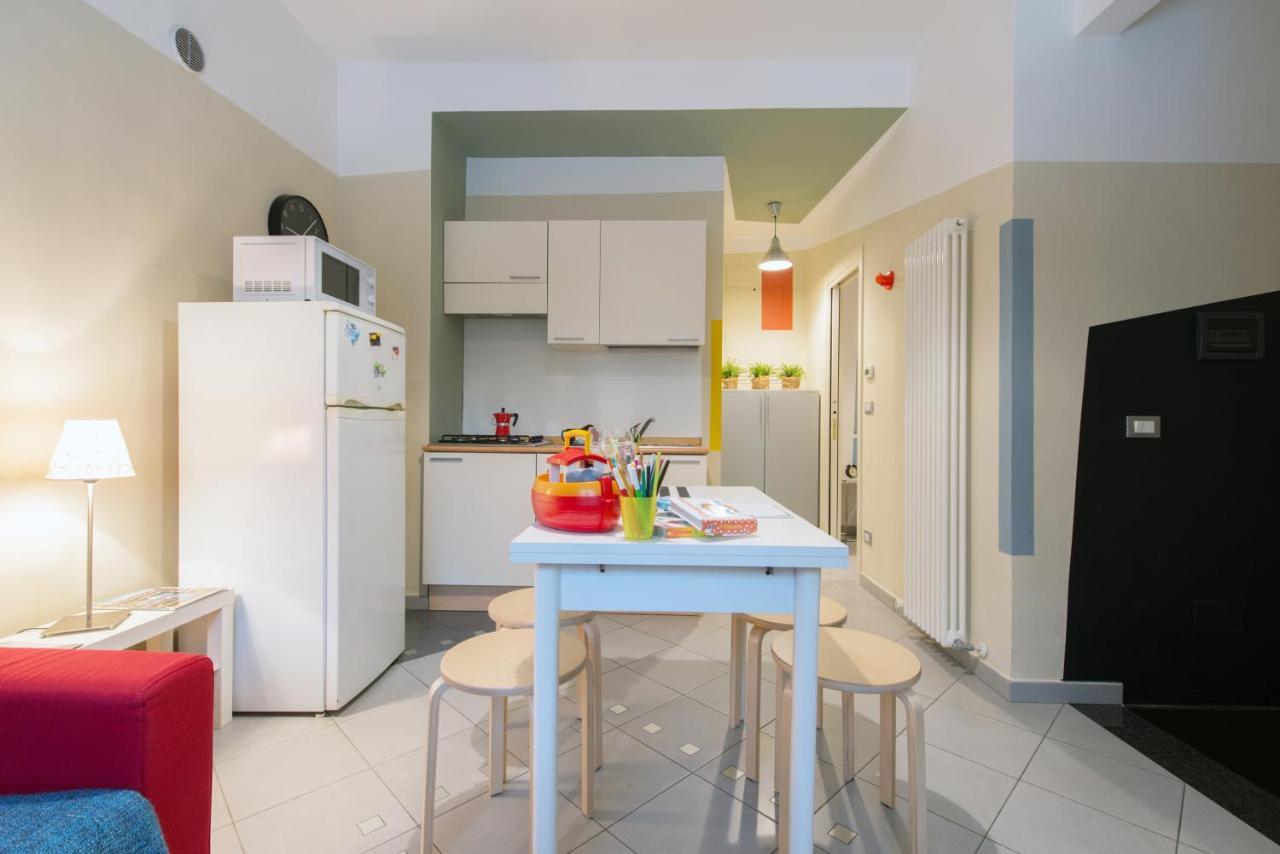 Babyaccommodation Family Sea & Box Пьетра-Лигуре Экстерьер фото